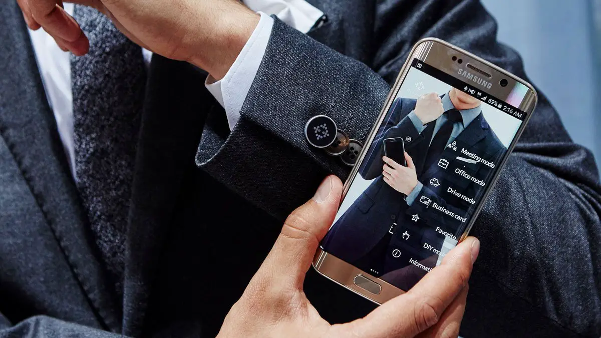 Smart clothes - do we really need it? (Image: Samsung)