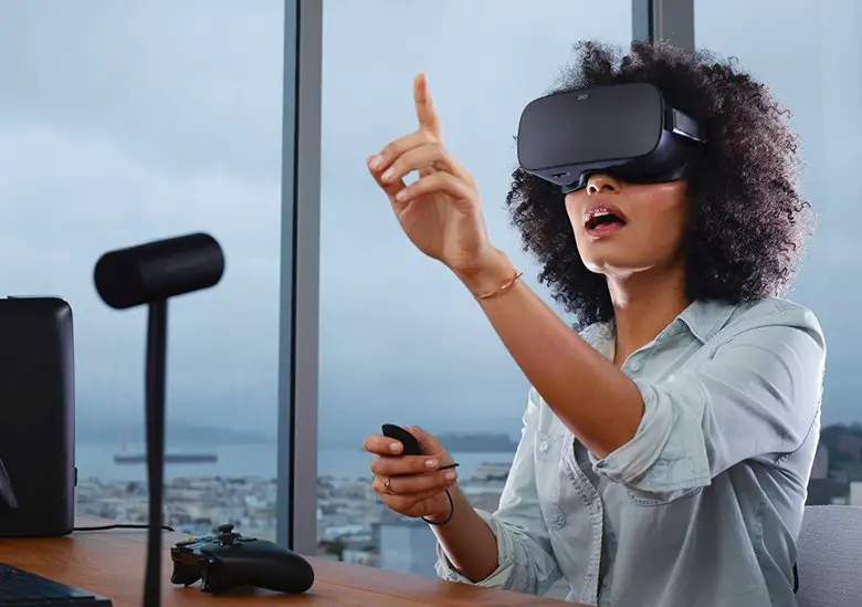 Virtual reality is already a big and interesting topic for us. (Image: Oculus)