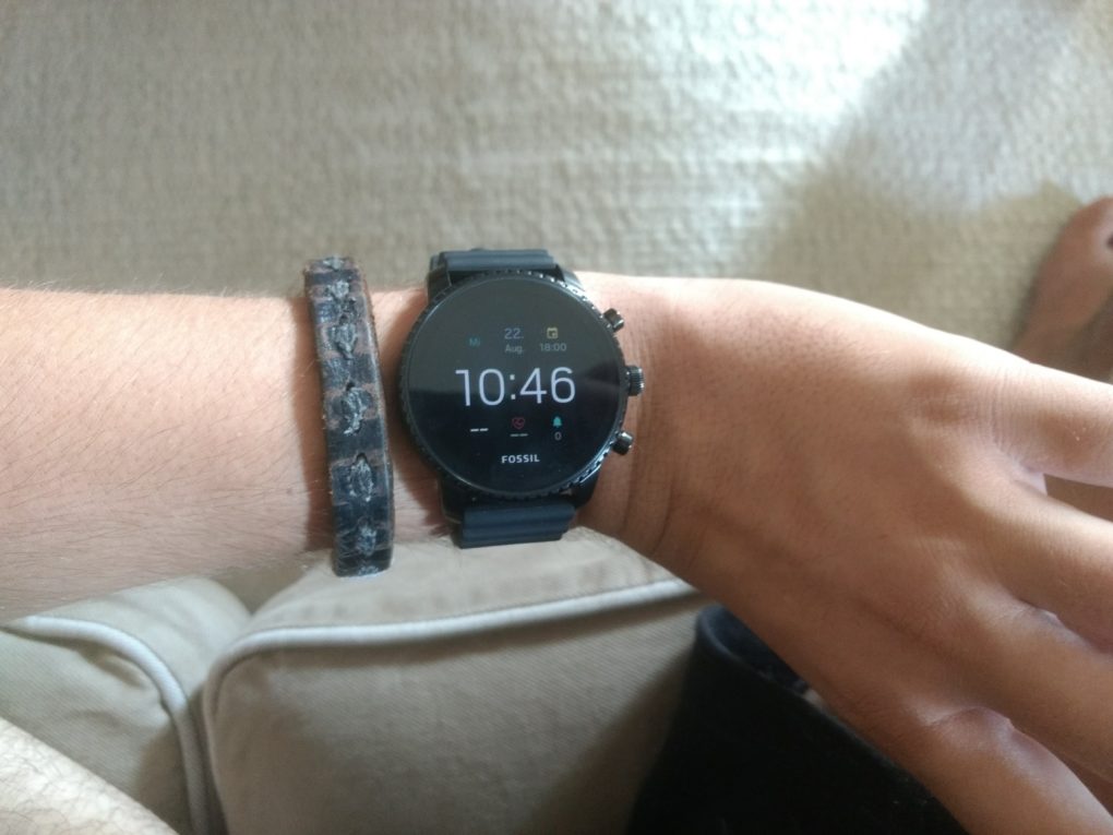 fossil q gen 4 explorist hr