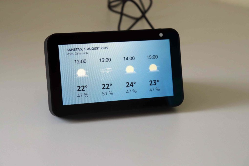 Amazon Echo Show 5 test weather