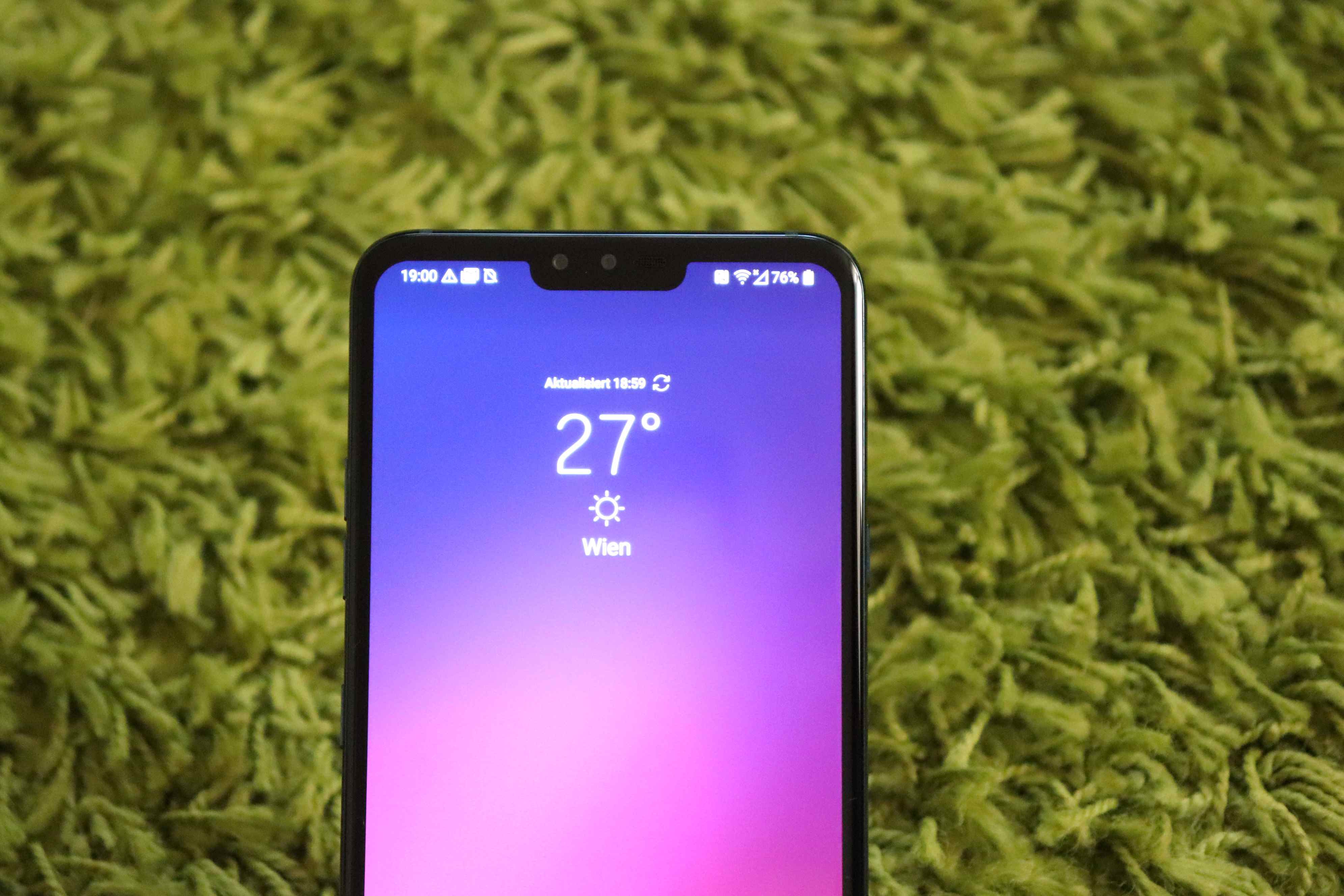 LG V40 ThinQ review