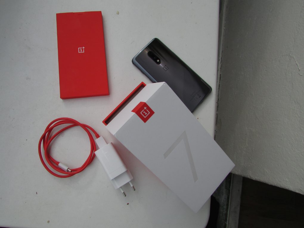 OnePlus 7 Unboxing