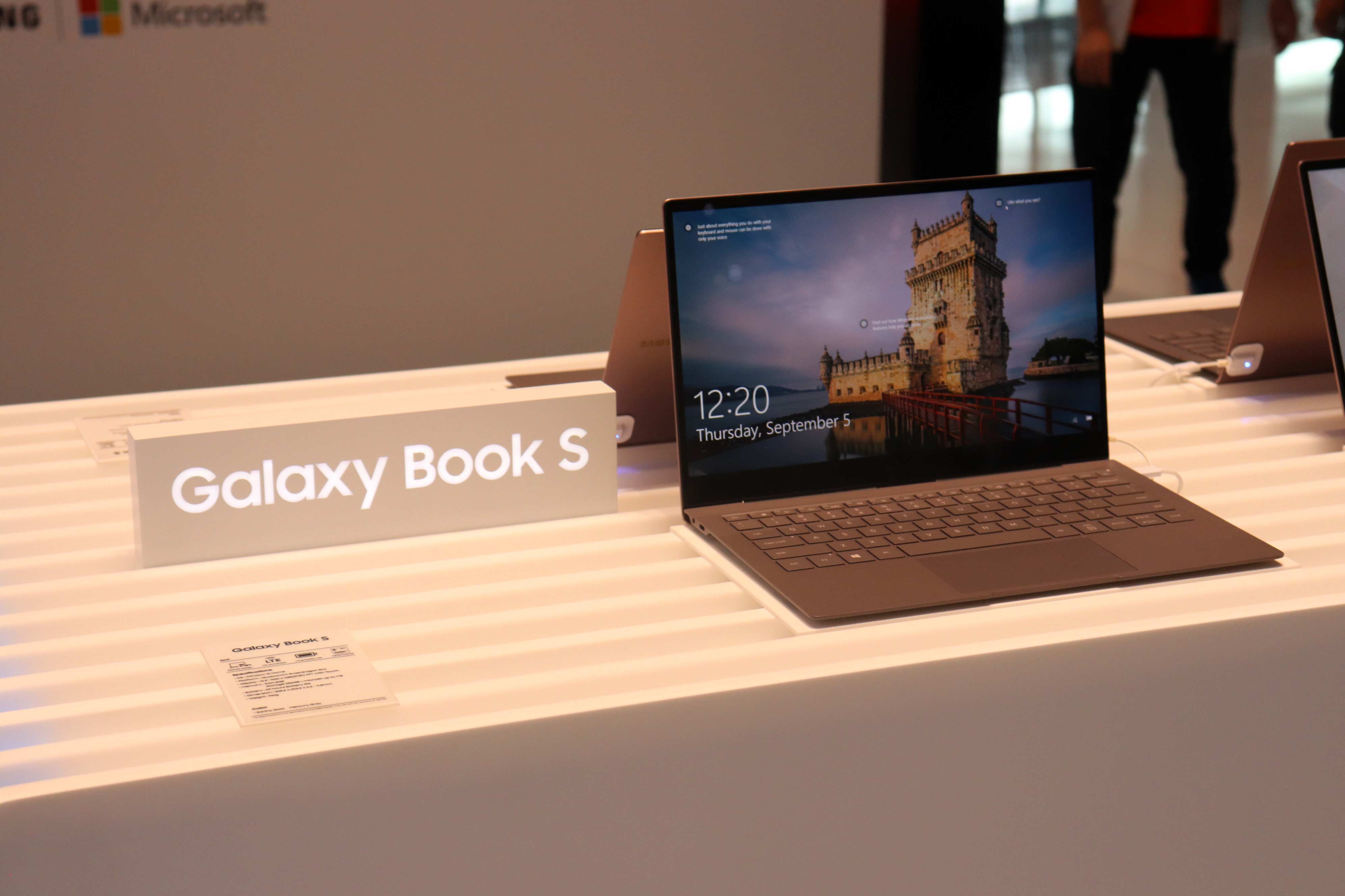 Samsung Galaxy Book S