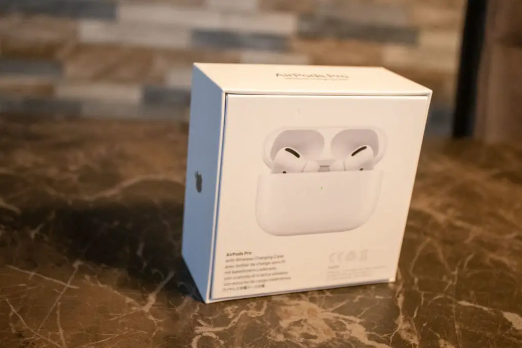 Apple AirPods back