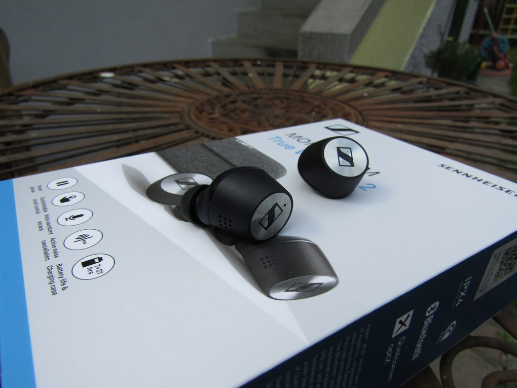 Sennheiser MOMENTUM True Wireless 2 Design 1