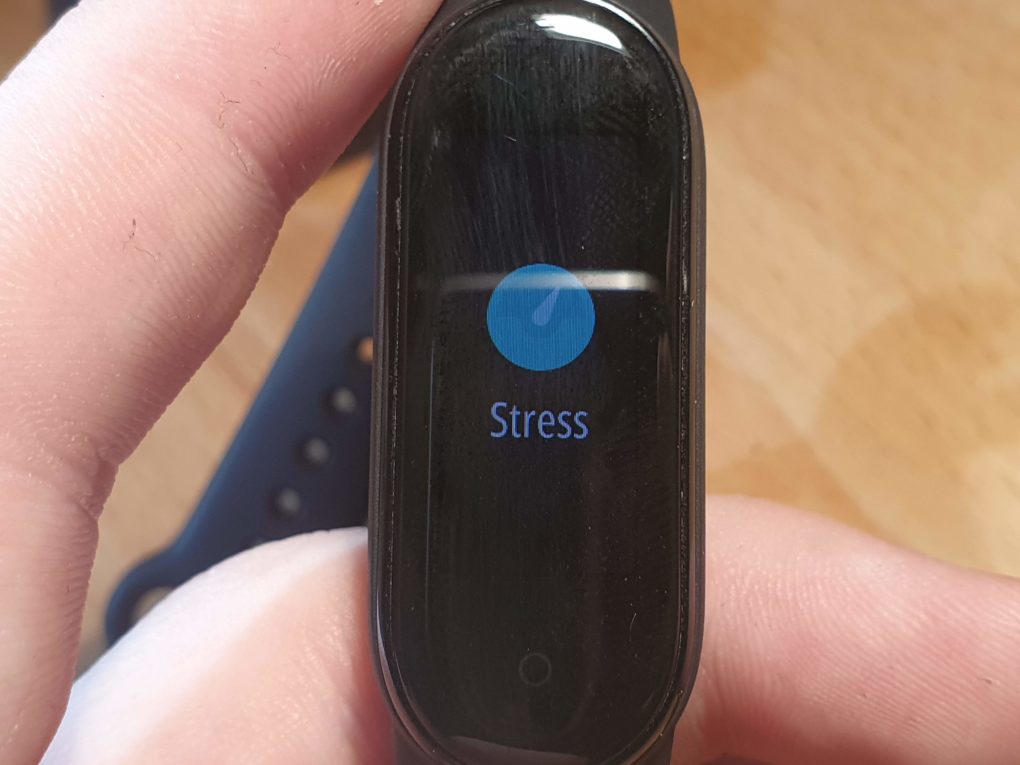 xiaomi mi band 5 stress