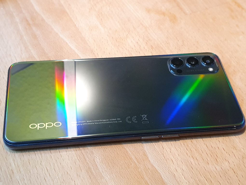 Oppo Reno 4 design back