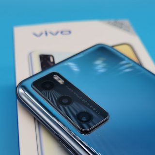 Vivo Y70