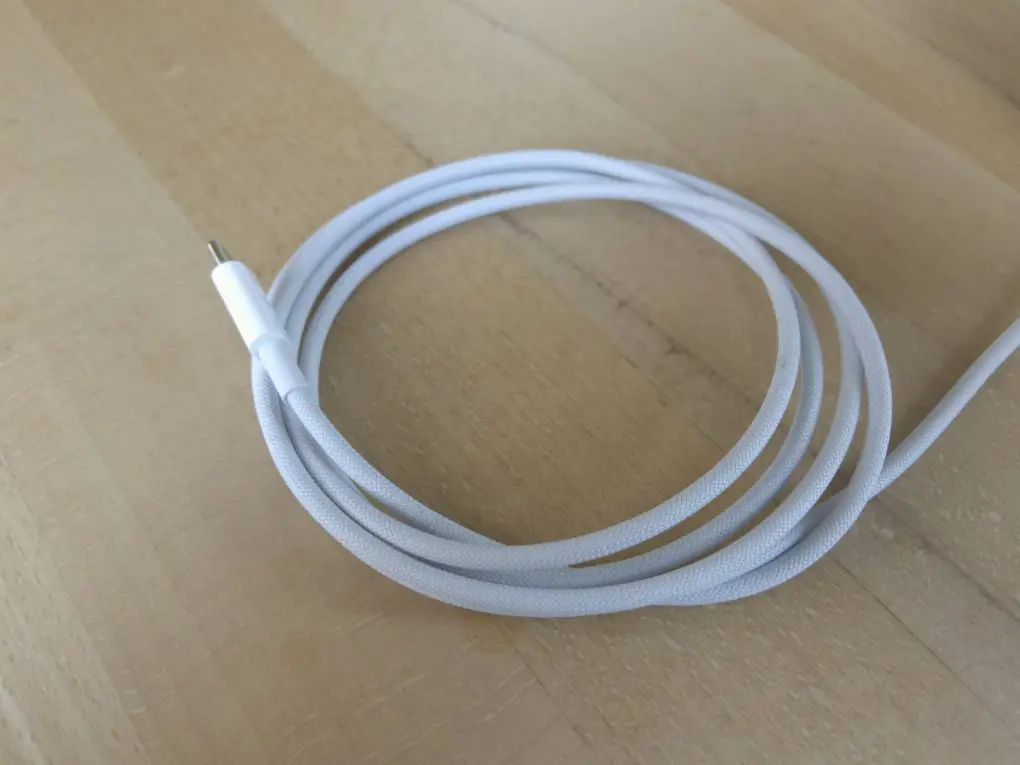Apple HomePod mini cable