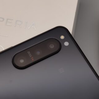 Sony Xperia 5 II unboxing headers