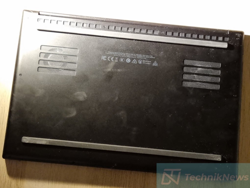 Razer Blade 15 2021 back cover