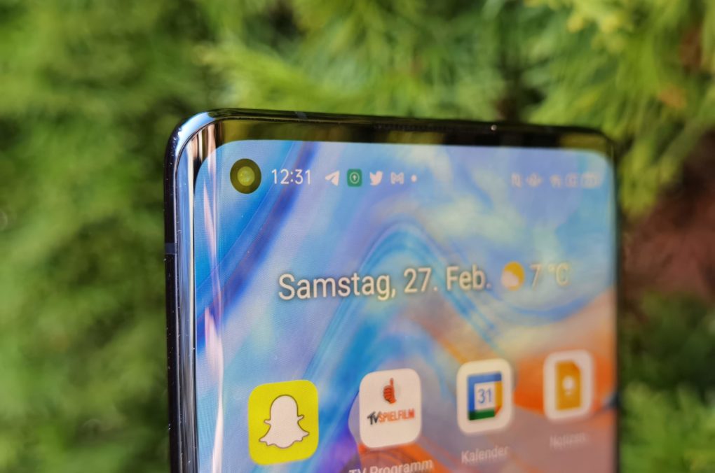 Oppo Reno4 Pro 5G Display