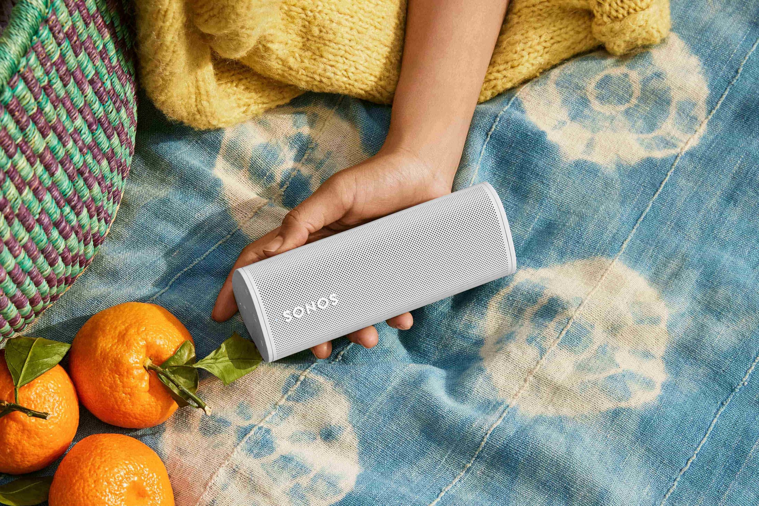 Sonos Roam Lunar White