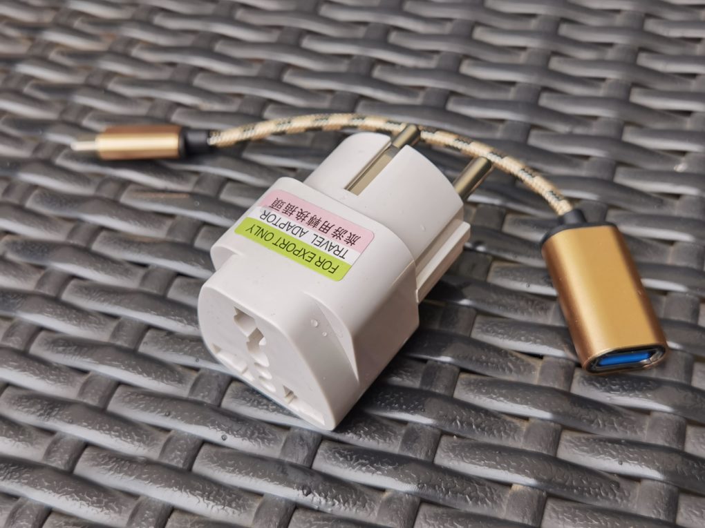 OPPO Find X3 scope of delivery EU Power Adapter