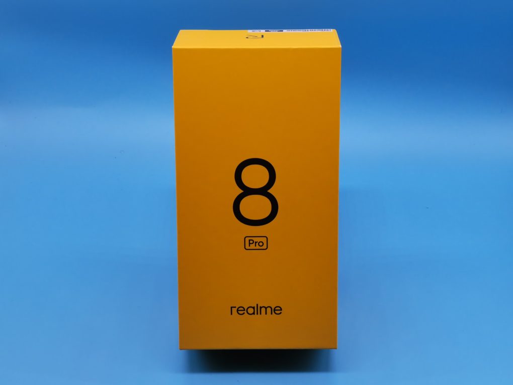 Realm 8 Pro Box