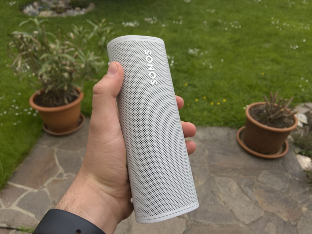 Sonos Roam form factor