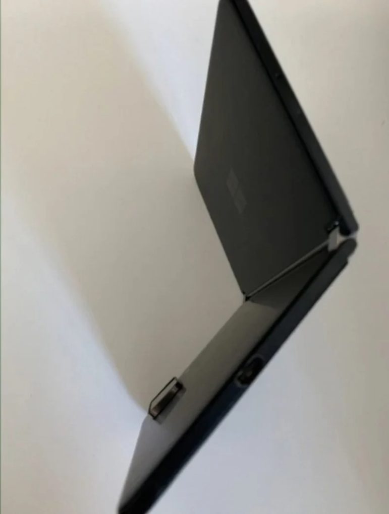 Microsoft Surface Duo 2 Leak 1