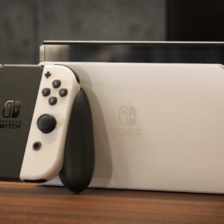 Nintendo Switch Oled cover picture