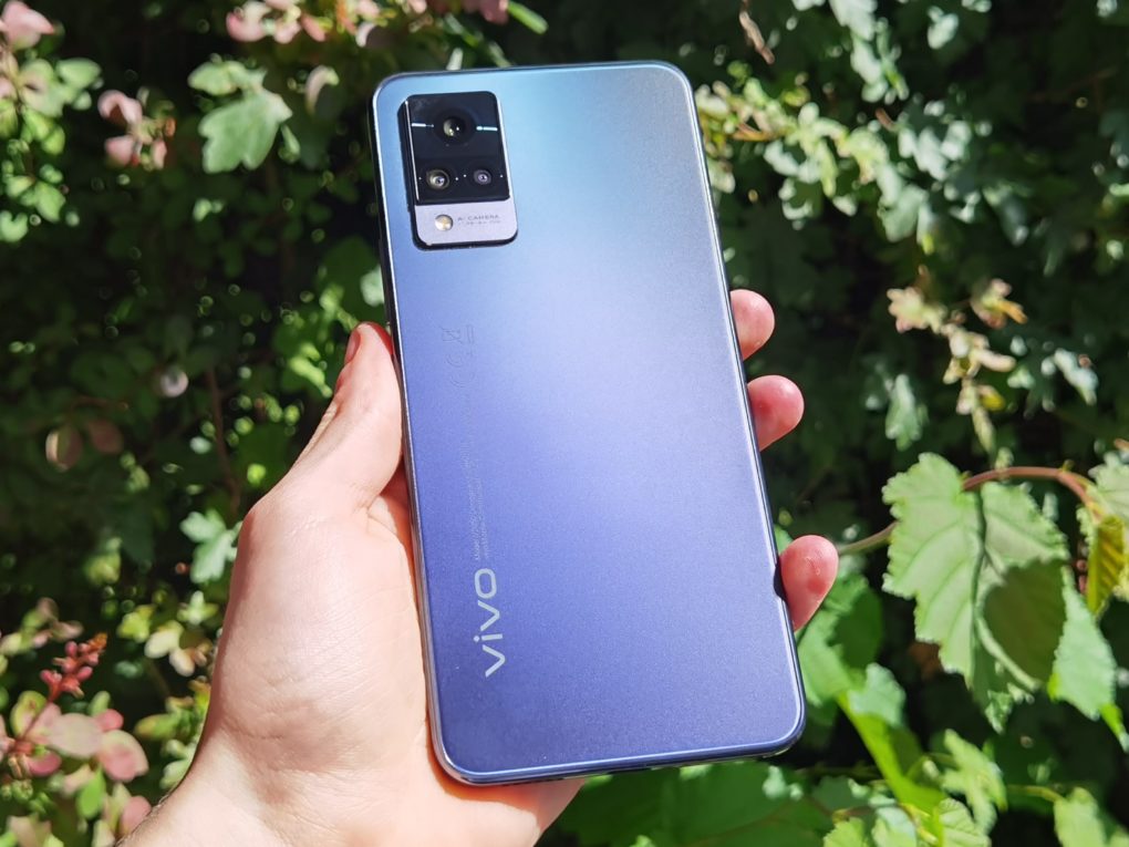 Vivo V21 5G back