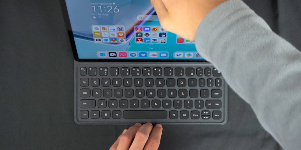 Huawei MatePad 11 keyboard cover