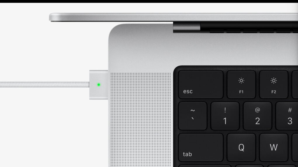 Apple MacBook Pro 2021 MagSafe