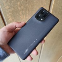 OPPO Find X5 back