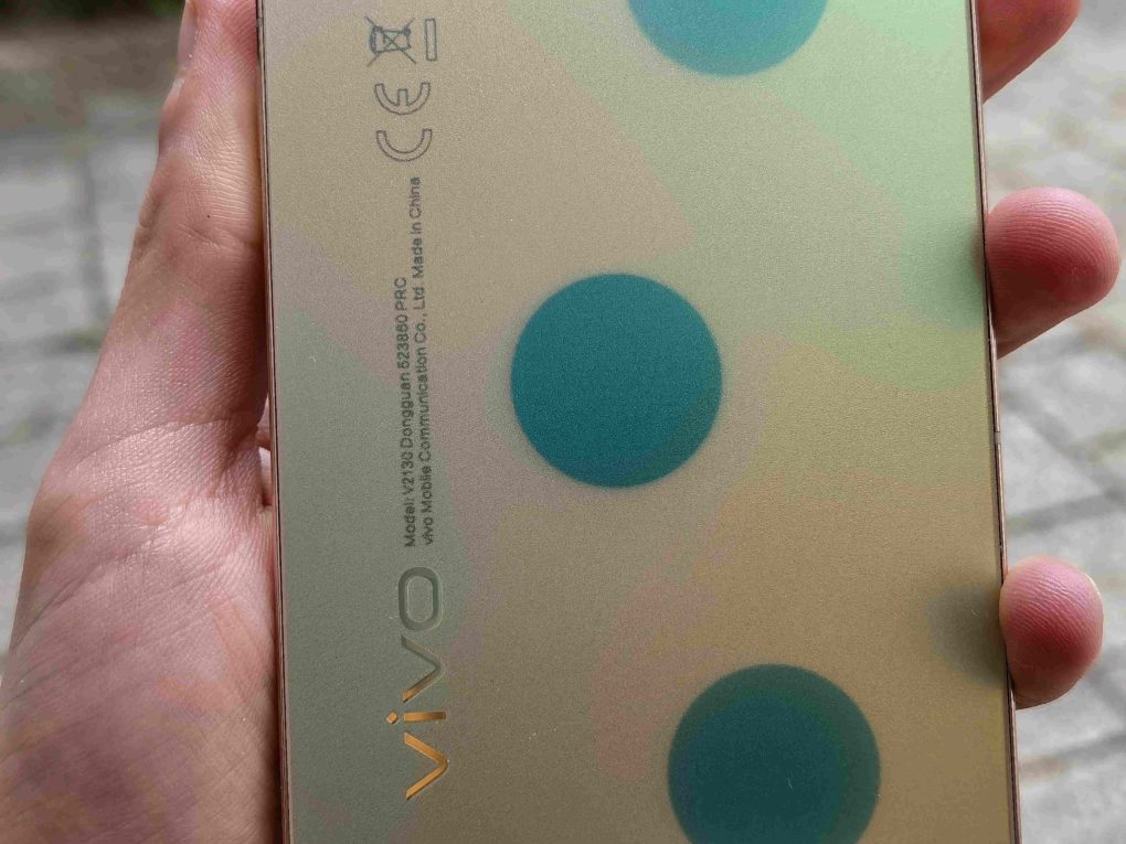 Vivo V23 5G Sunshine-Gold