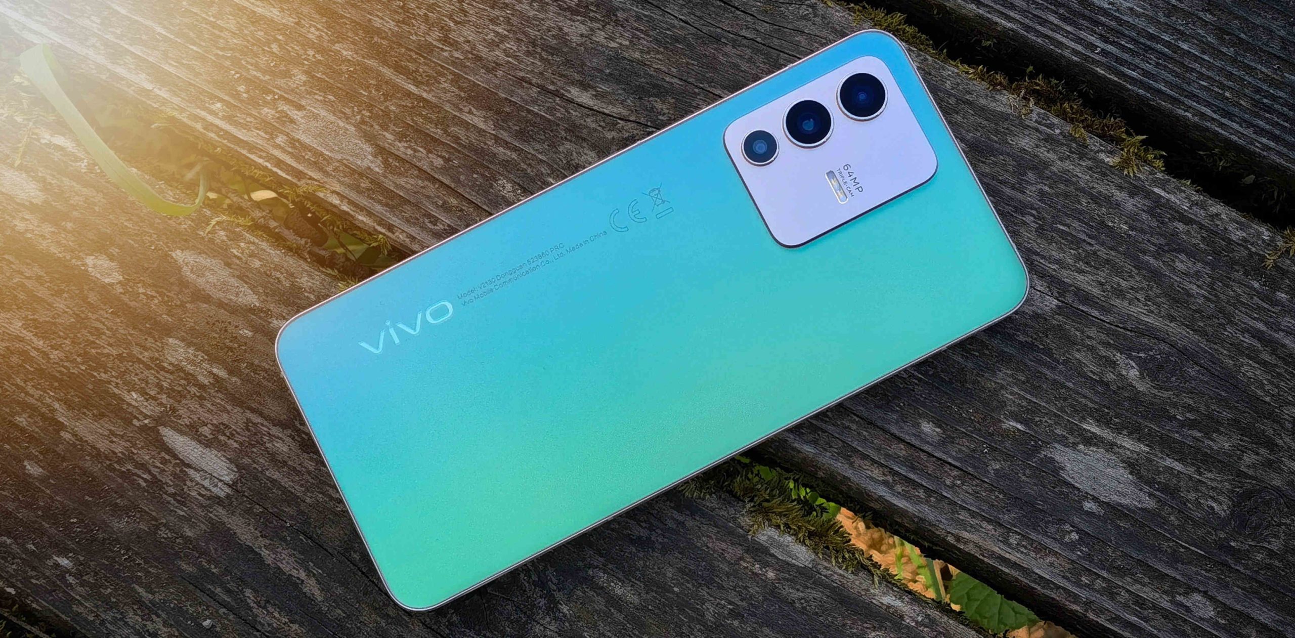 Vivo V23 5G review: Unique design and great selfie experience