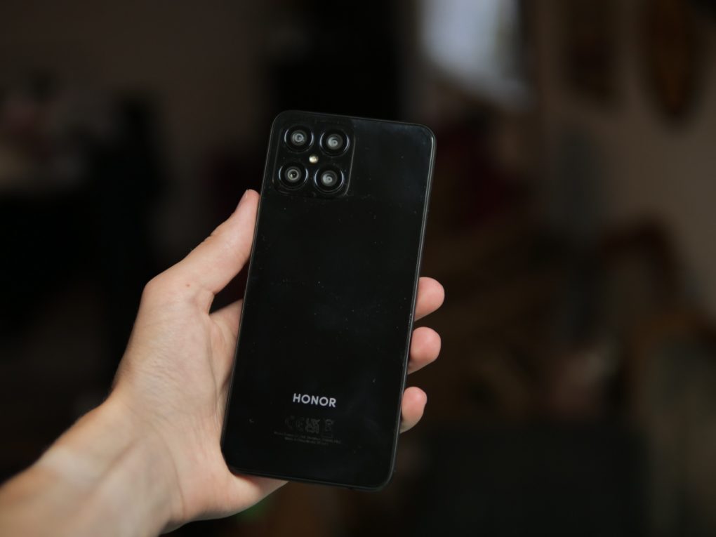 Honor X8 back cover
