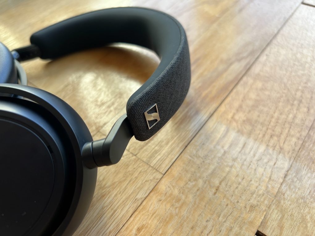 Sennheiser MOMENTUM 4