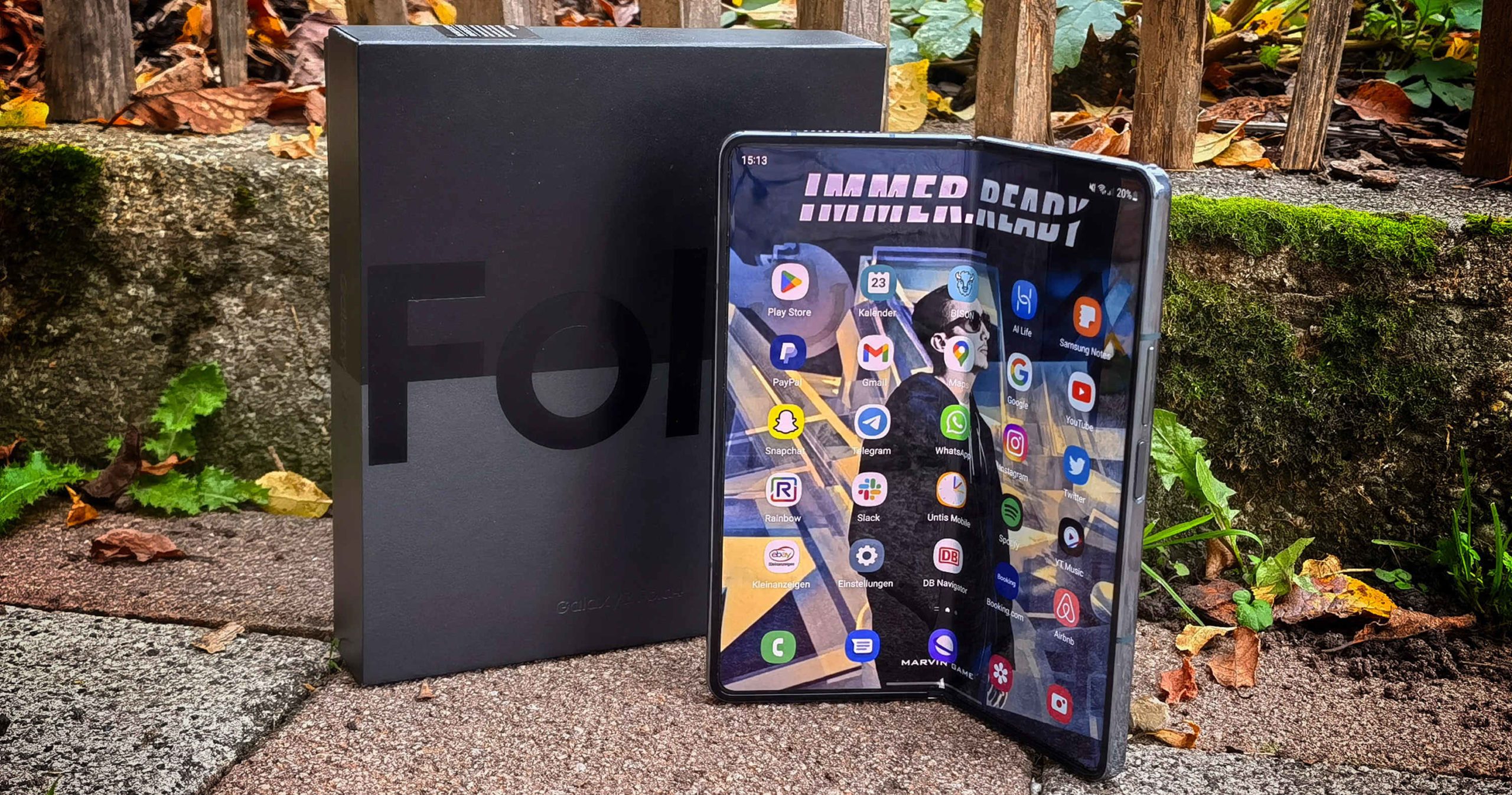 Samsung Galaxy Z Fold4 unboxing and first impression header
