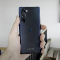 Motorola Edge 30 Pro back
