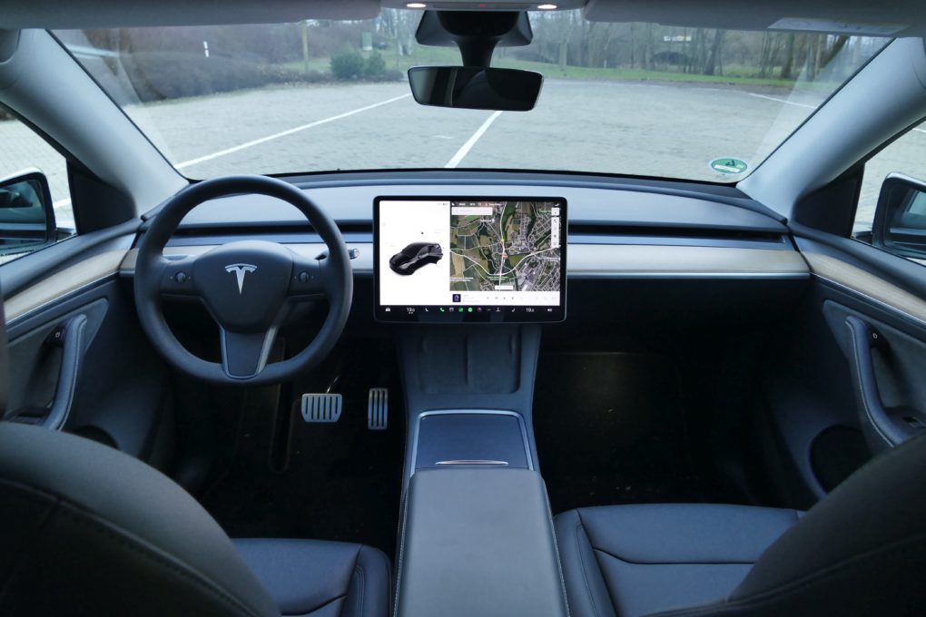 Model Y cockpit