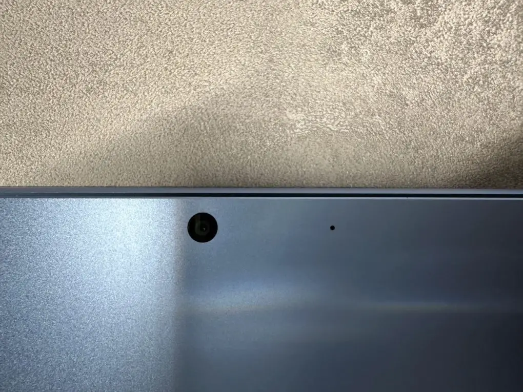 Surface Pro 9 rear camera