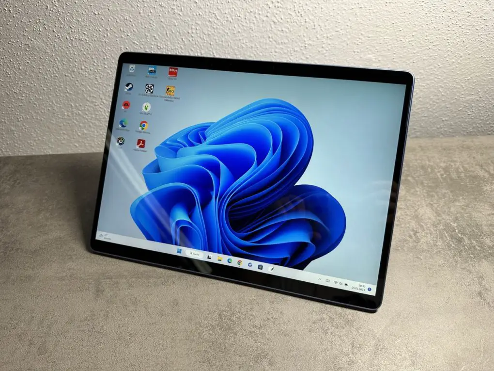 Surface Pro 9 Vorne