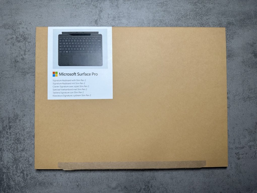 Surface Signature Keyboard & Slim Pen 2 Verpackung