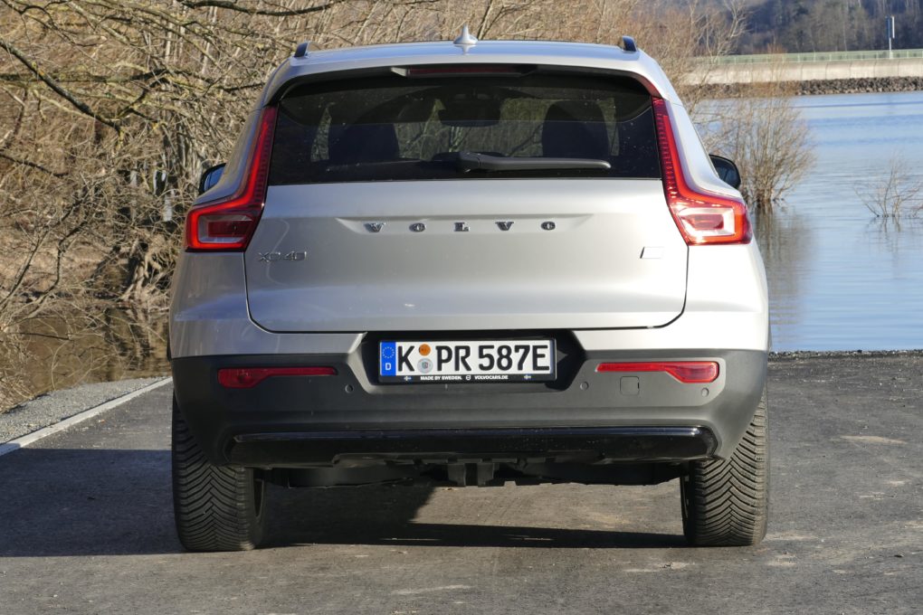 Volvo XC40 Recharge Rear 2