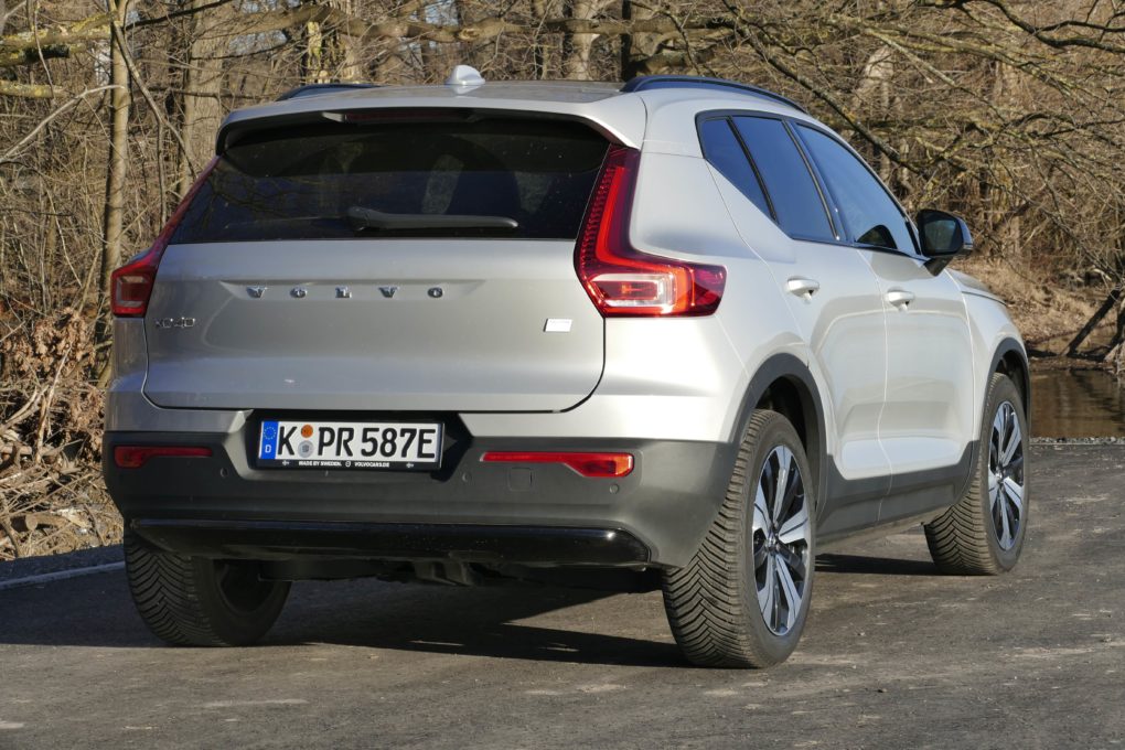 Volvo XC40 Recharge Rear