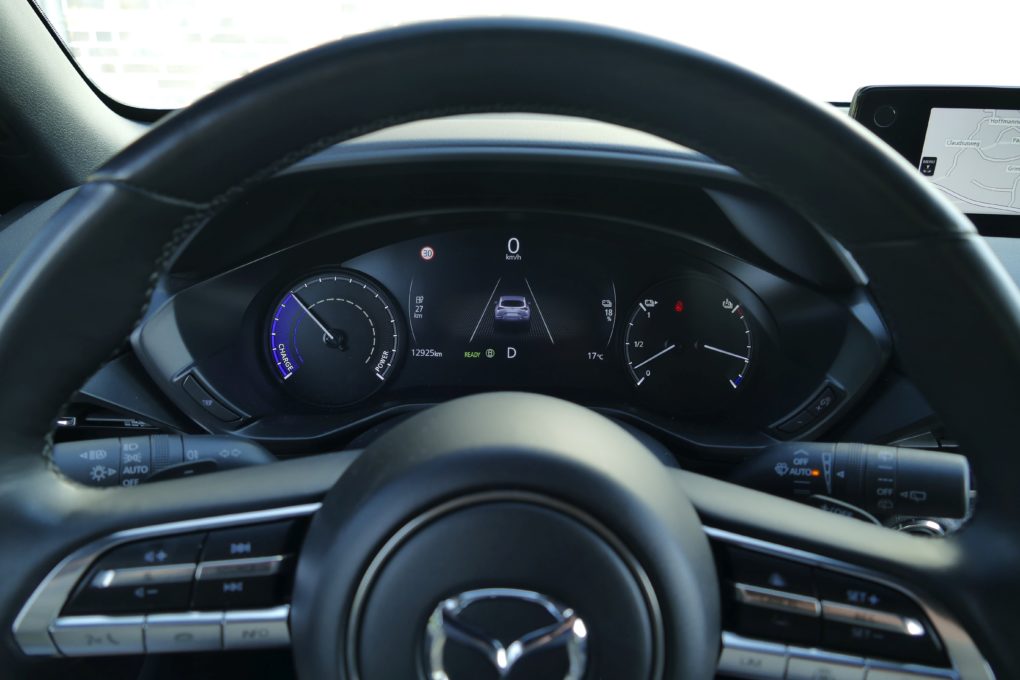 Mazda MX30 speedometer 2