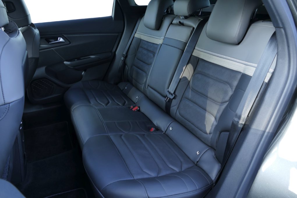 Citroën C5 X rear seat