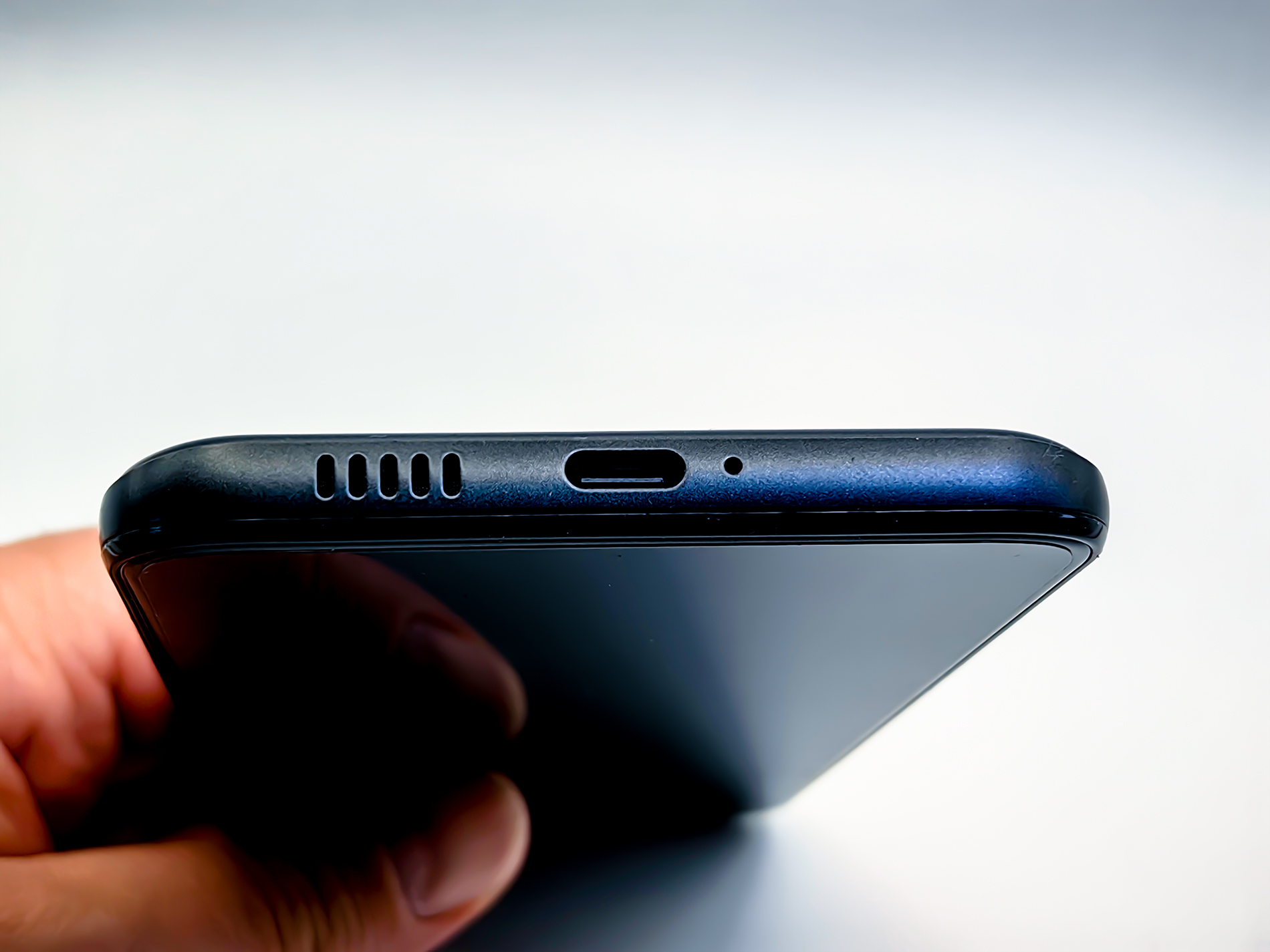 Doogee N50 review: chic, handy, affordable