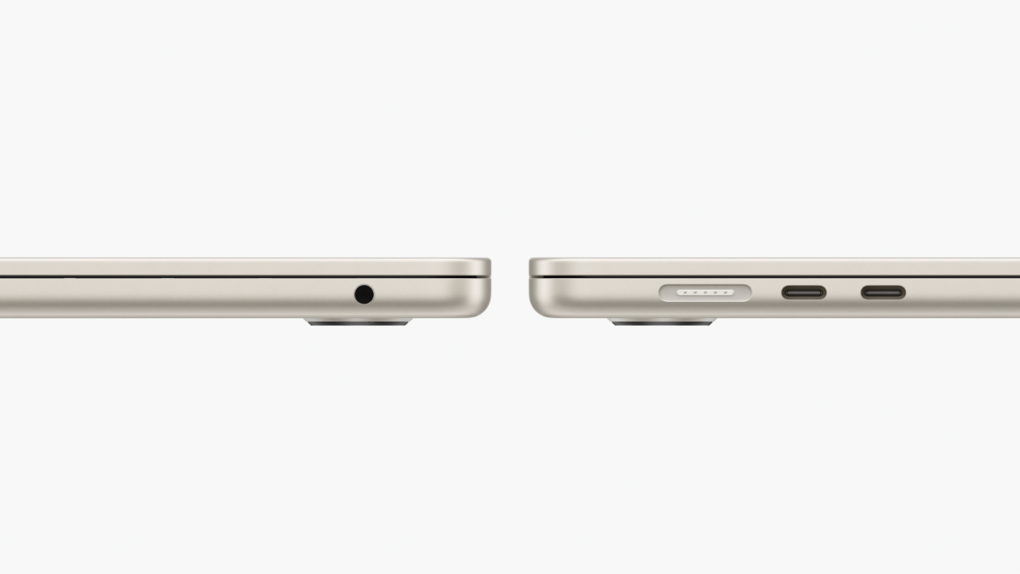 Apple MacBook Air 15 Ports