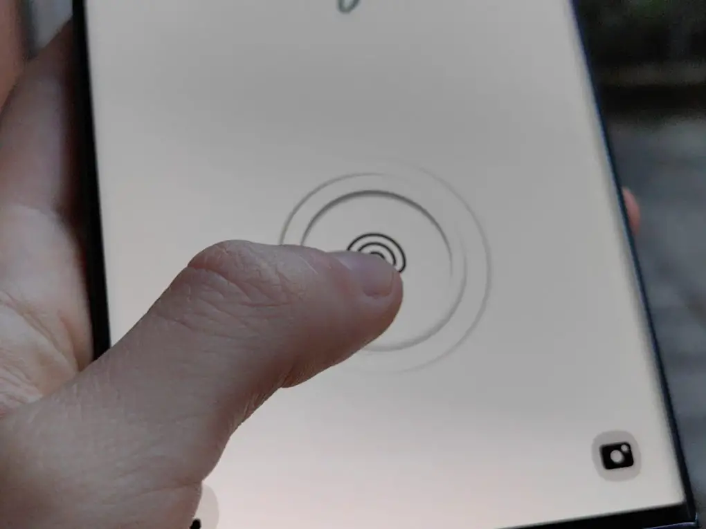 Samsung Galaxy S23 Ultra fingerprint sensor