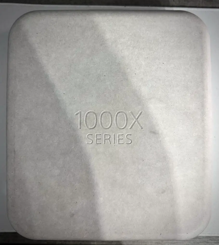 Sony WH-1000XM5 Box