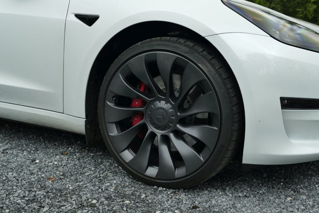 Tesla Model 3 Performance rim