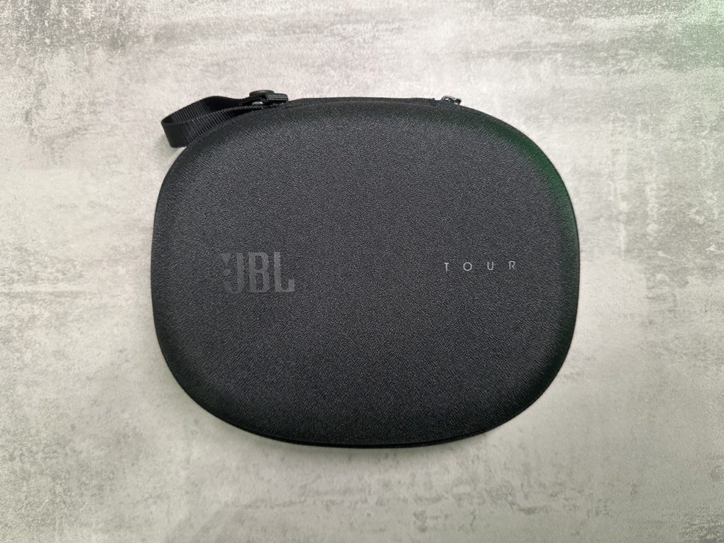 JBL Tour One M2 Case