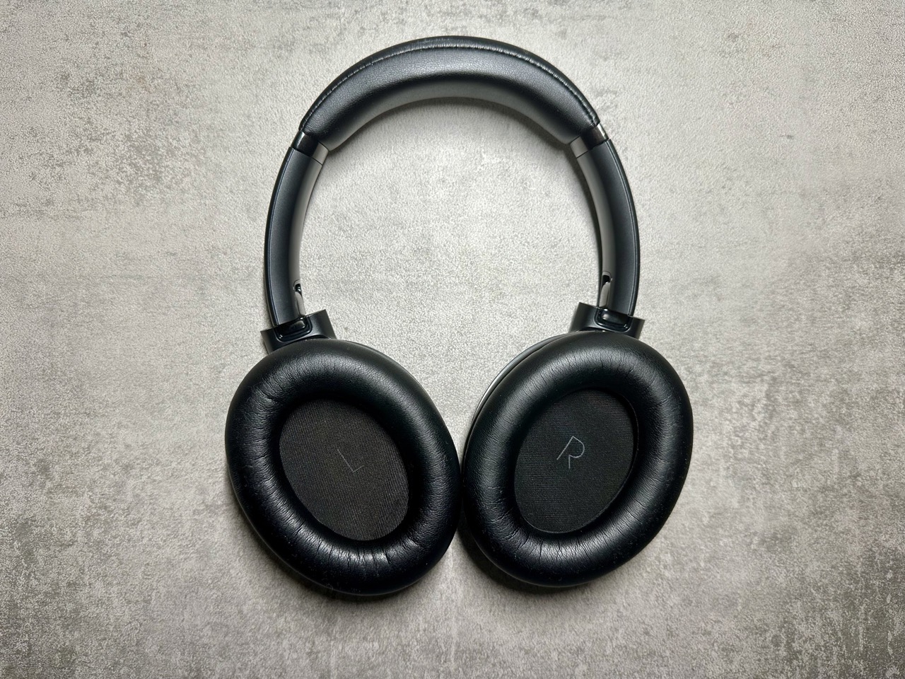 kann JBL One Was JBL M2 Tour im das Test: Over-Ear Flagship? aktuelle