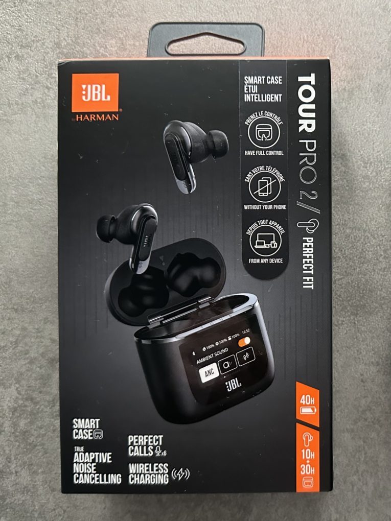 JBL tour Pro 2 Packaging