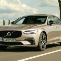 Volvo S90 T8 Recharge Titelbild