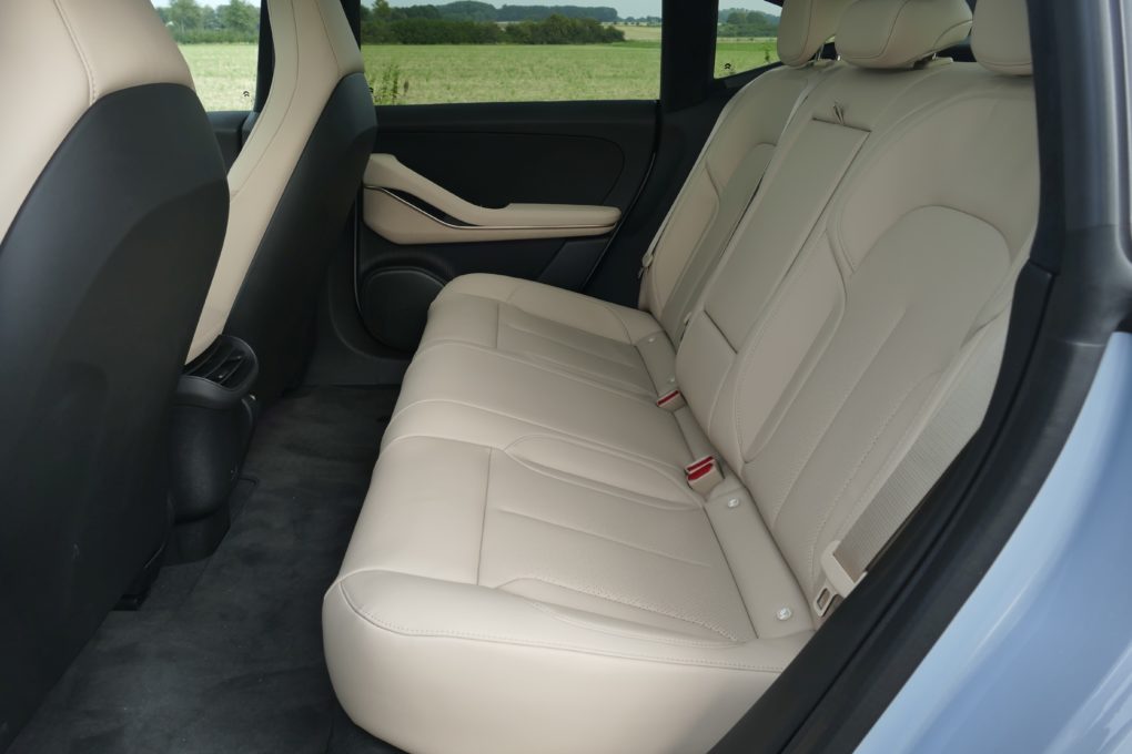 NIO ET5 rear seats